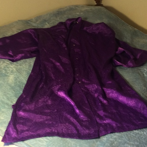 Victoria Secrets Silky Purple Lounge Cover-Up Robe - Picture 14 of 15
